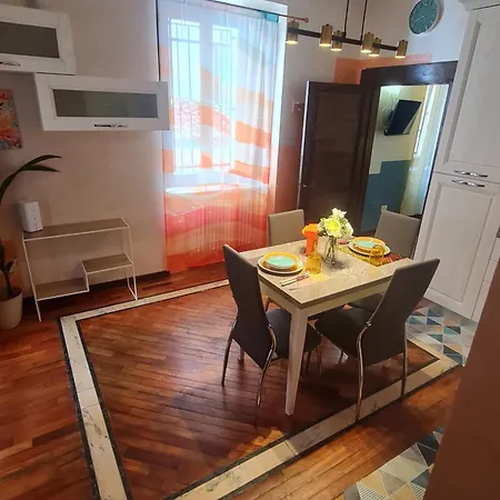 Dietro Al Corso Apartament LʼAquila