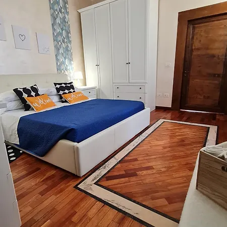 Apartment Dietro Al Corso L'Aquila